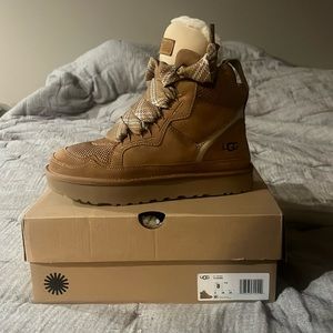 UGG W HIGHMEL women's size 8